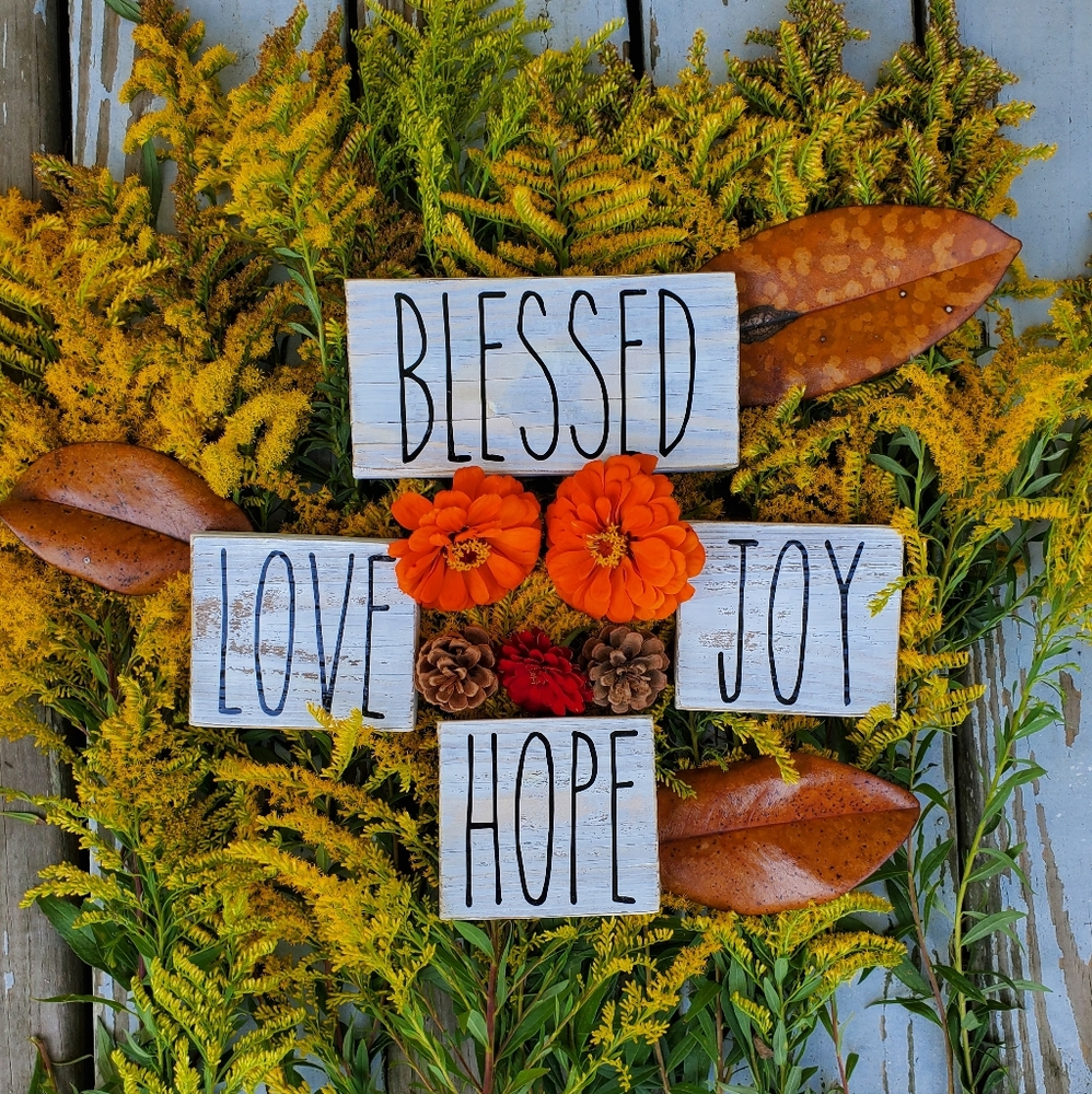 Rae Dunn inspired Tiered tray decor